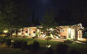 Al Rio Suites
